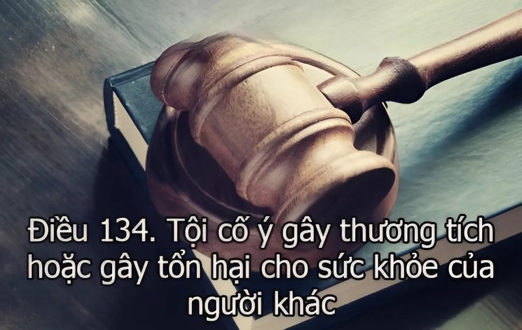 Điều 134 Bộ luật Hình sự: Tội gây tổn hại sức khỏe người khác